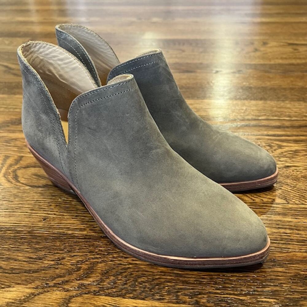 Nisolo Mia Everyday Ankle Booties Shoes Womens 7.5 Gray Leather Pointed Toe EUC